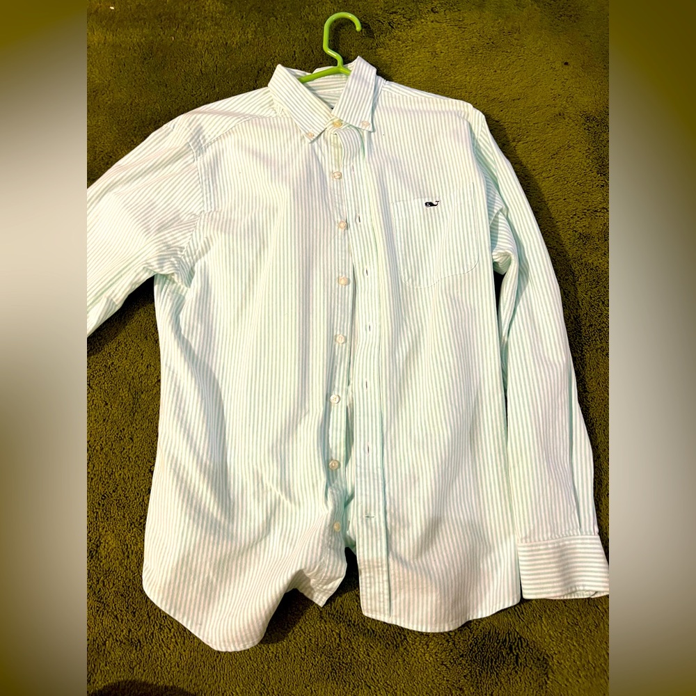 Green and White Medium Vineyard Vines Button Up